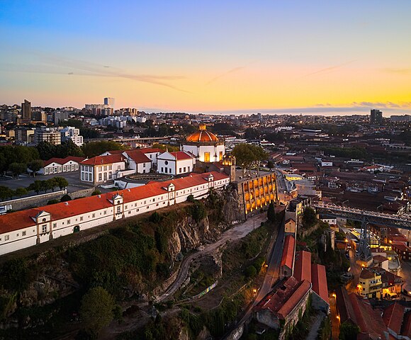 Vila Nova De Gaia.jpg